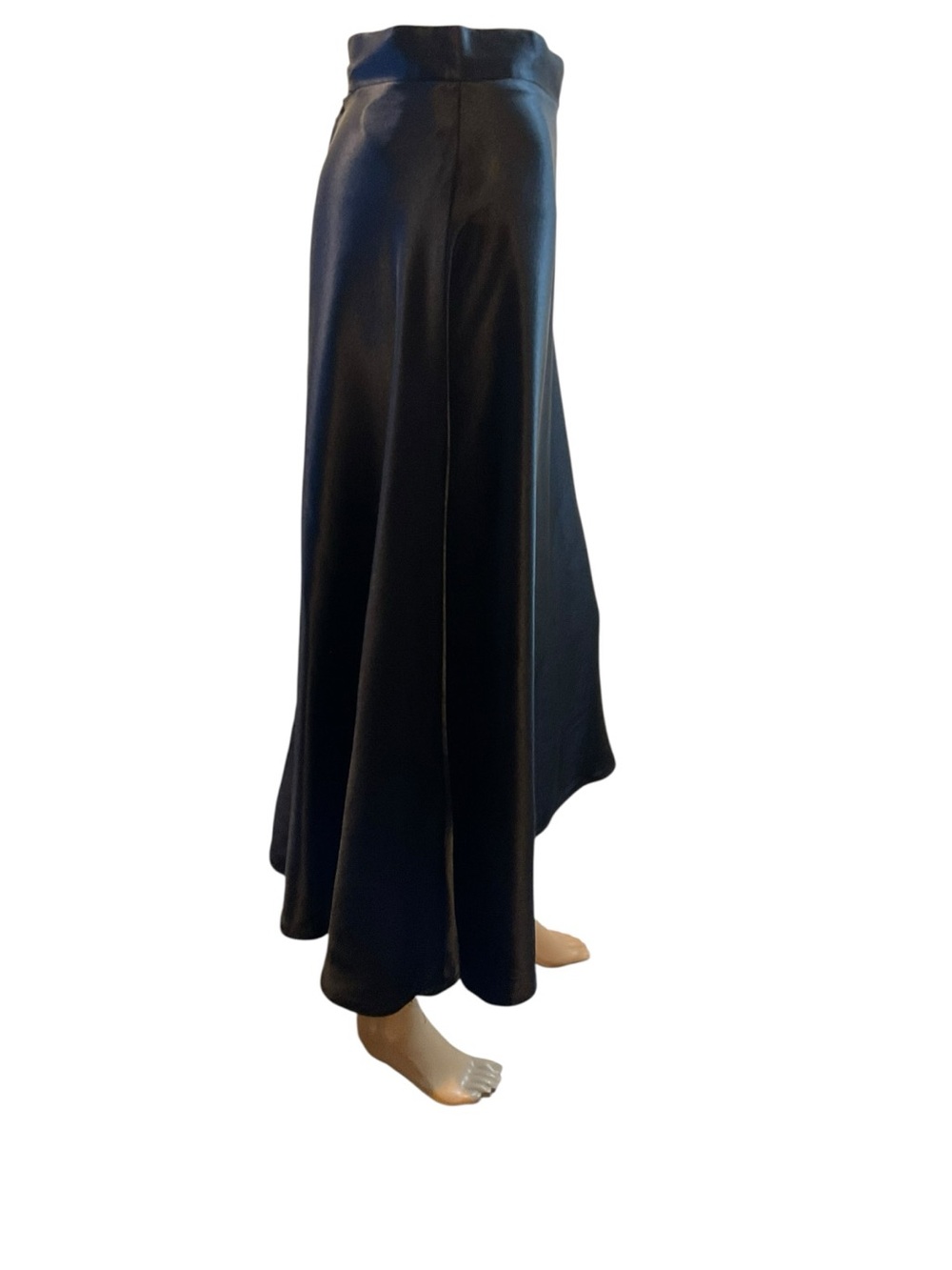 Source Unknown Black Satin Bias-Cut Maxi Skirt - Picture 3 of 11